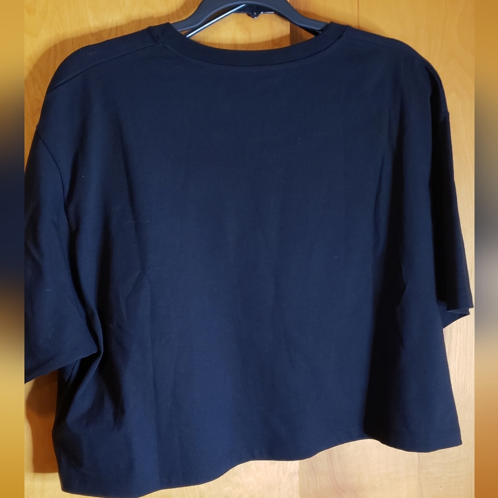SOLD***Gucci Cropped T Shirt Embellished Sequins XL - Picture 5 of 6